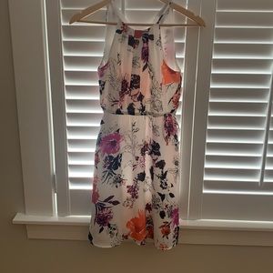Beautiful Floral Print Loft dress. XXSP.